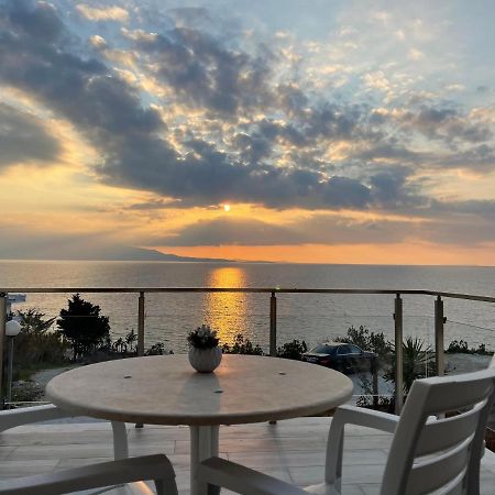 Wave Apartments Saranda エクステリア 写真