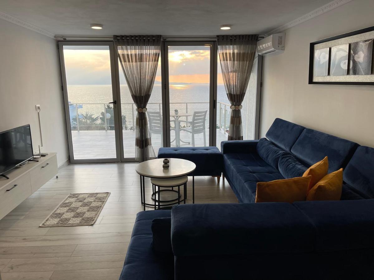 Wave Apartments Saranda エクステリア 写真
