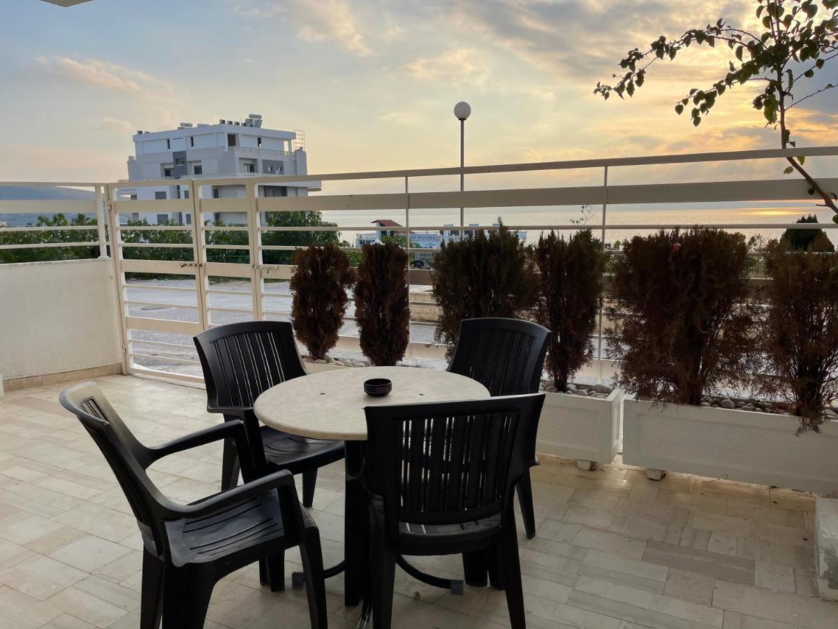 Wave Apartments Saranda エクステリア 写真