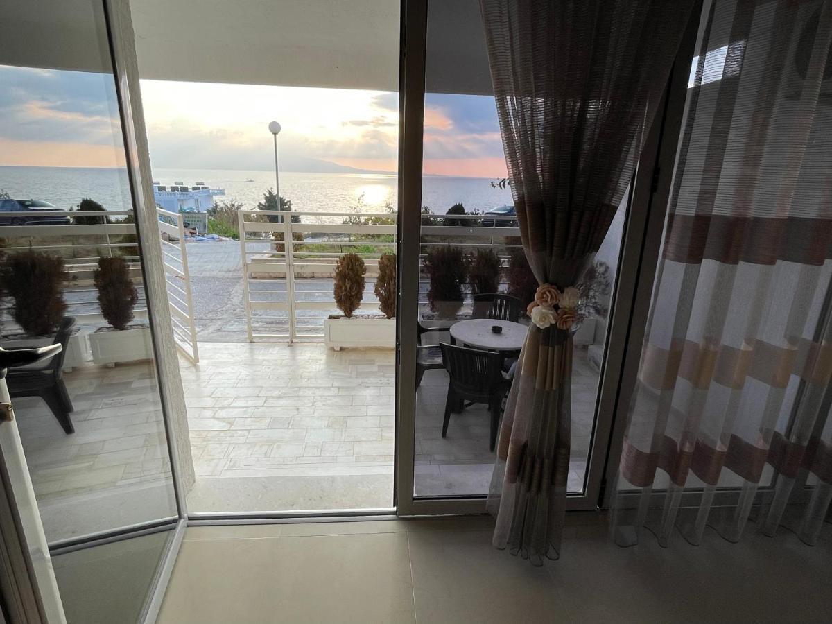 Wave Apartments Saranda エクステリア 写真