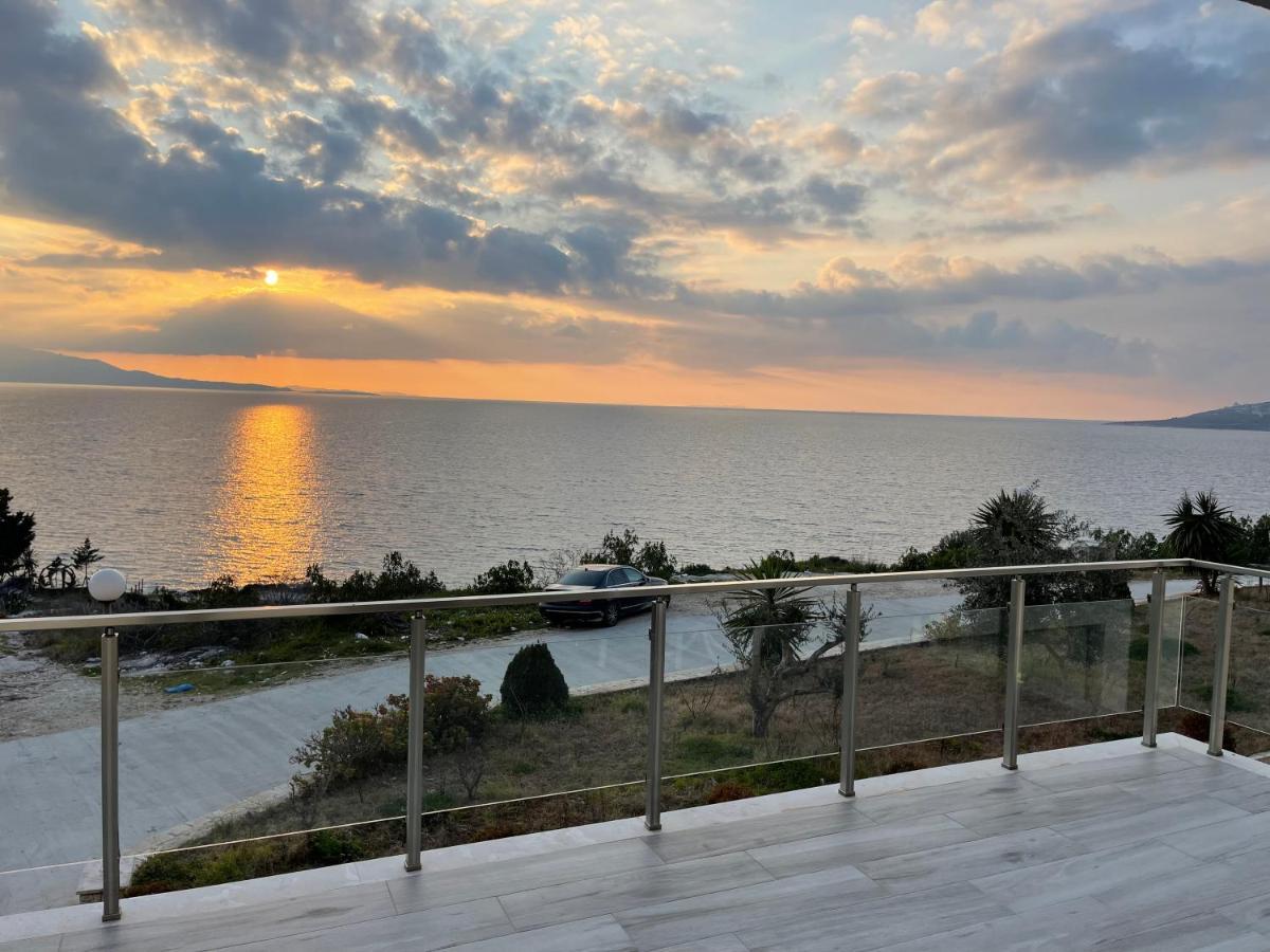 Wave Apartments Saranda エクステリア 写真