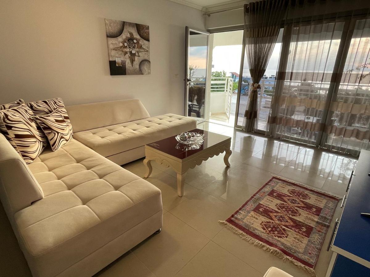 Wave Apartments Saranda エクステリア 写真