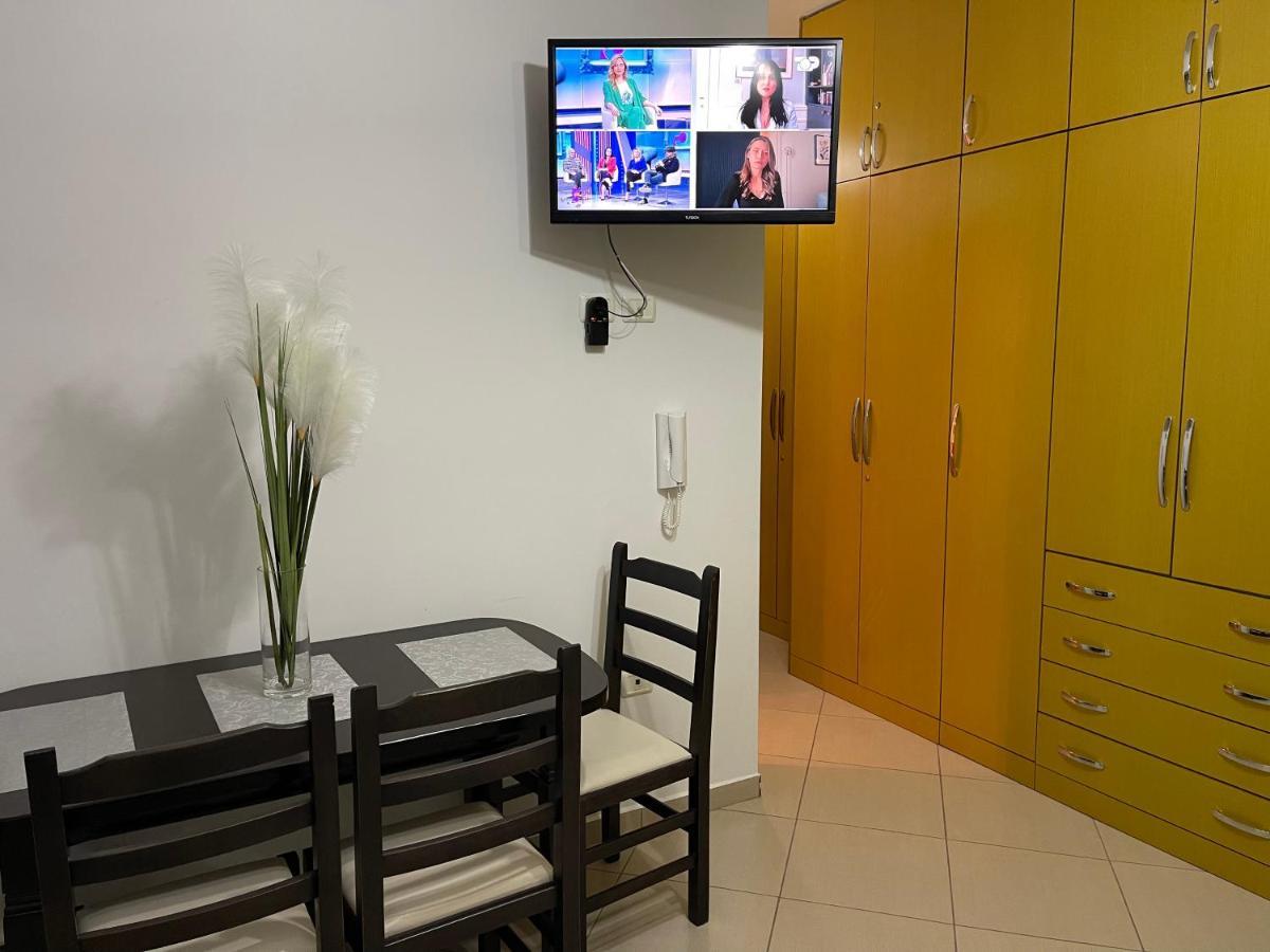 Wave Apartments Saranda エクステリア 写真