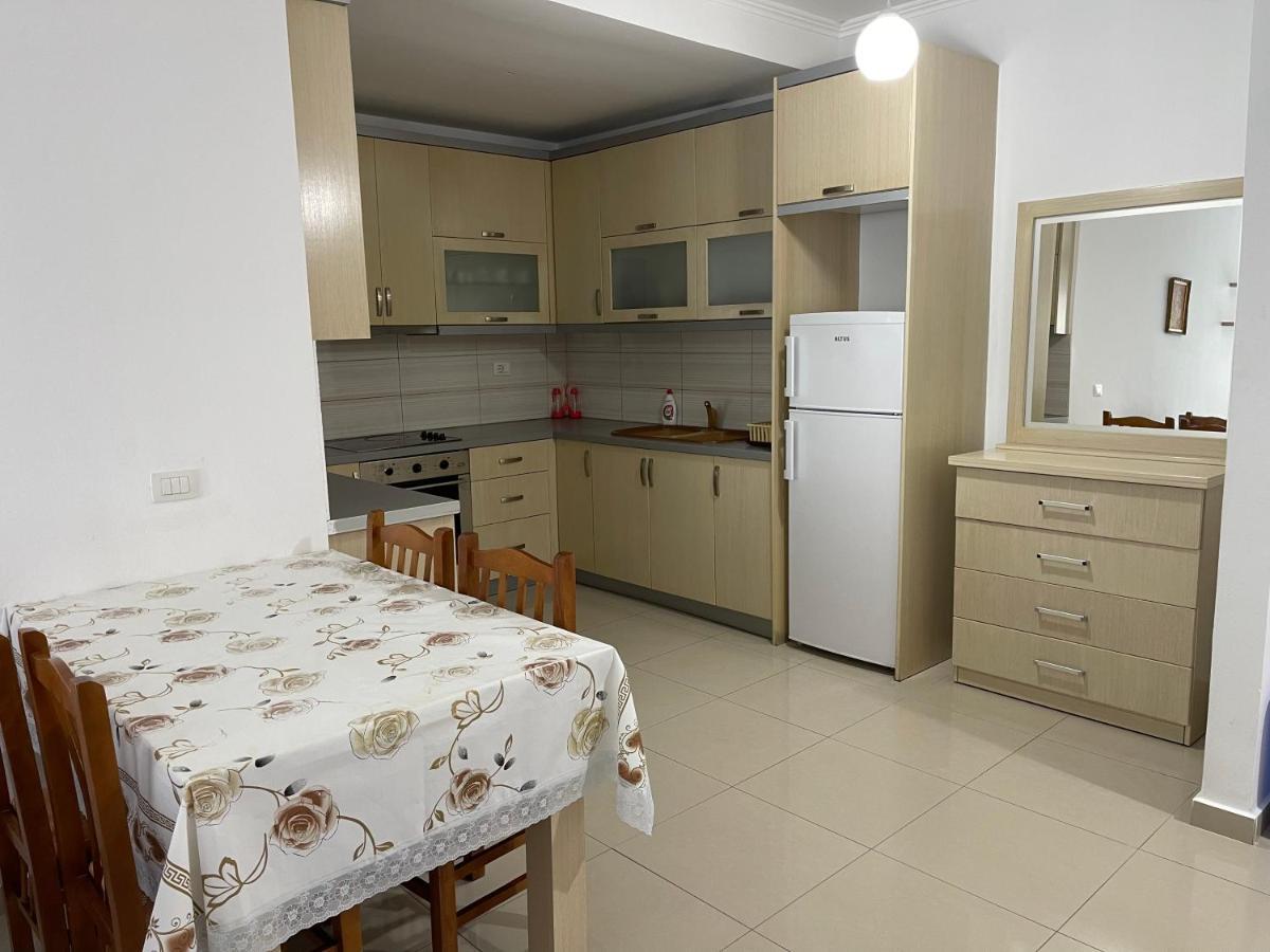 Wave Apartments Saranda エクステリア 写真