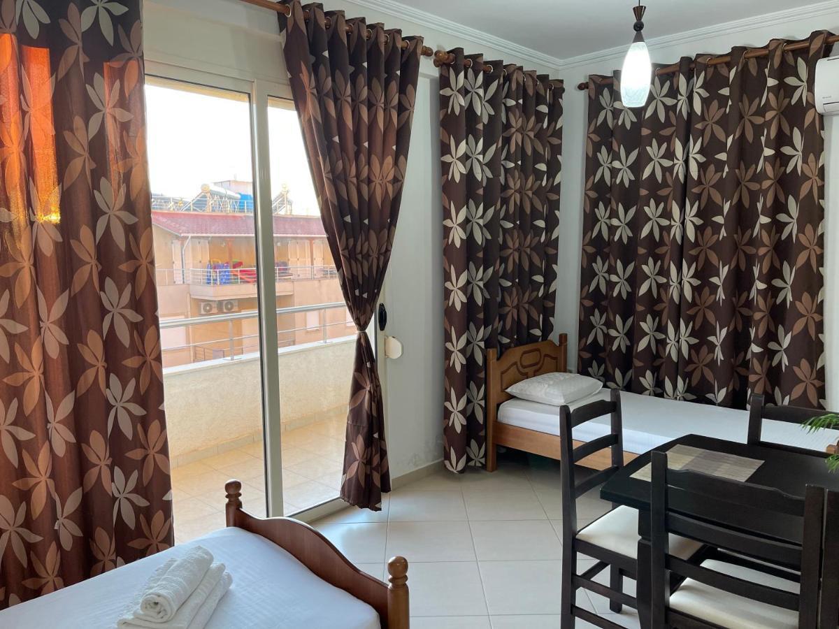 Wave Apartments Saranda エクステリア 写真
