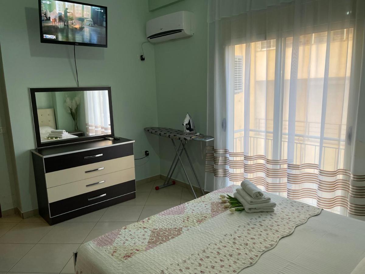Wave Apartments Saranda エクステリア 写真