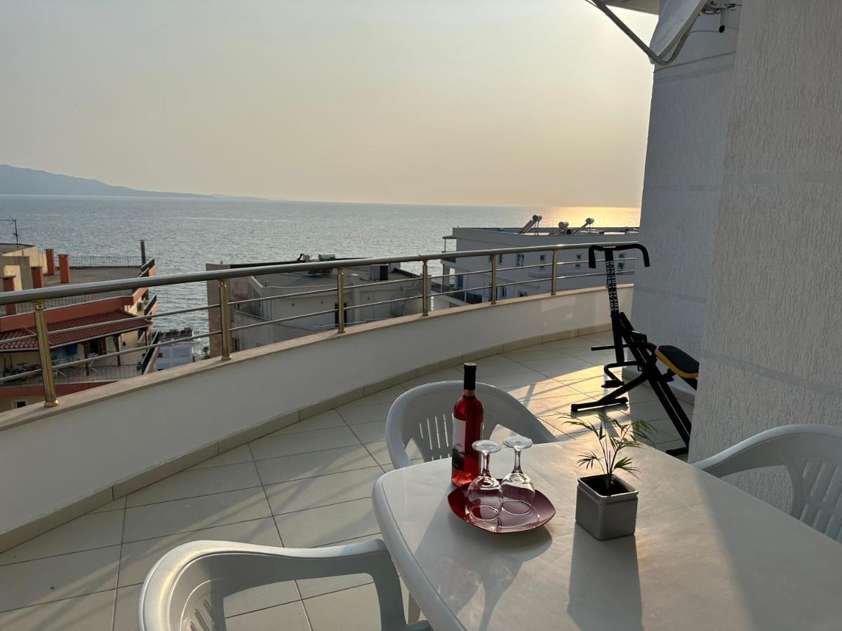 Wave Apartments Saranda エクステリア 写真