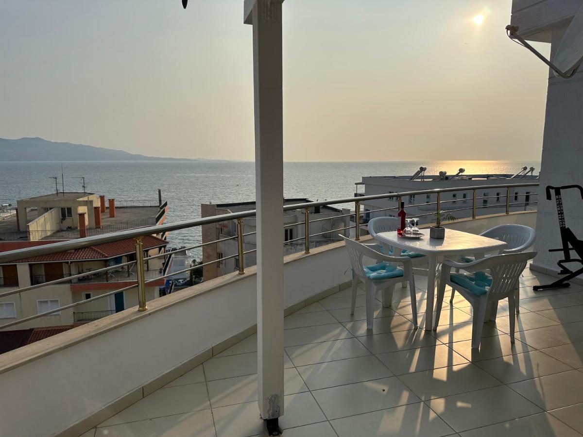 Wave Apartments Saranda エクステリア 写真